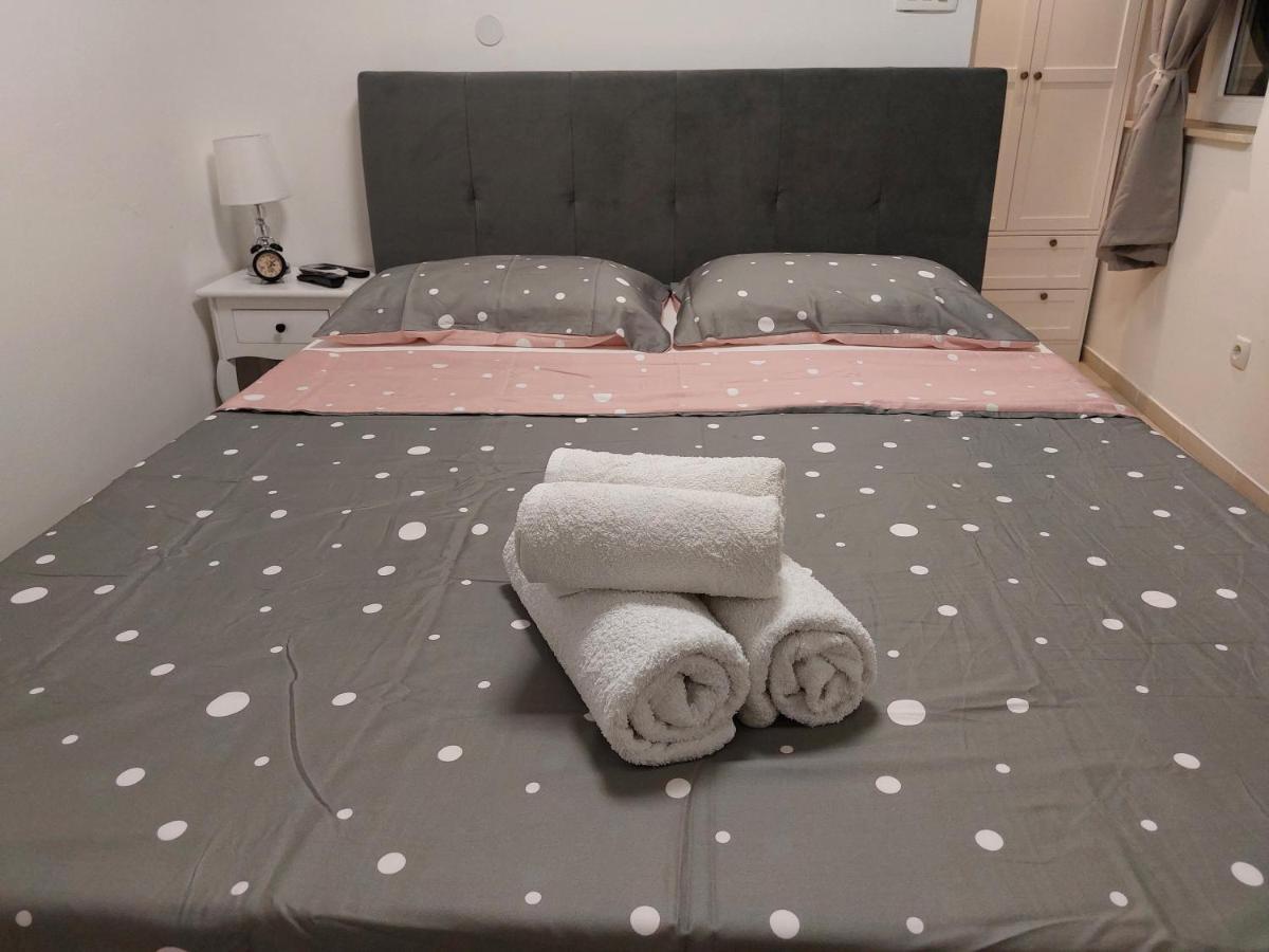 Guest House Vitaro Split Extérieur photo